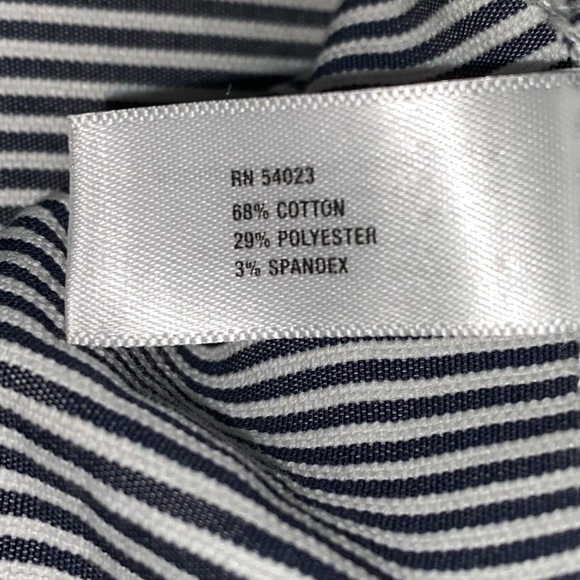 GAP Women’s Blue and white striped Mini Skirt with pockets. Size MED. NWT - Picture 3 of 6